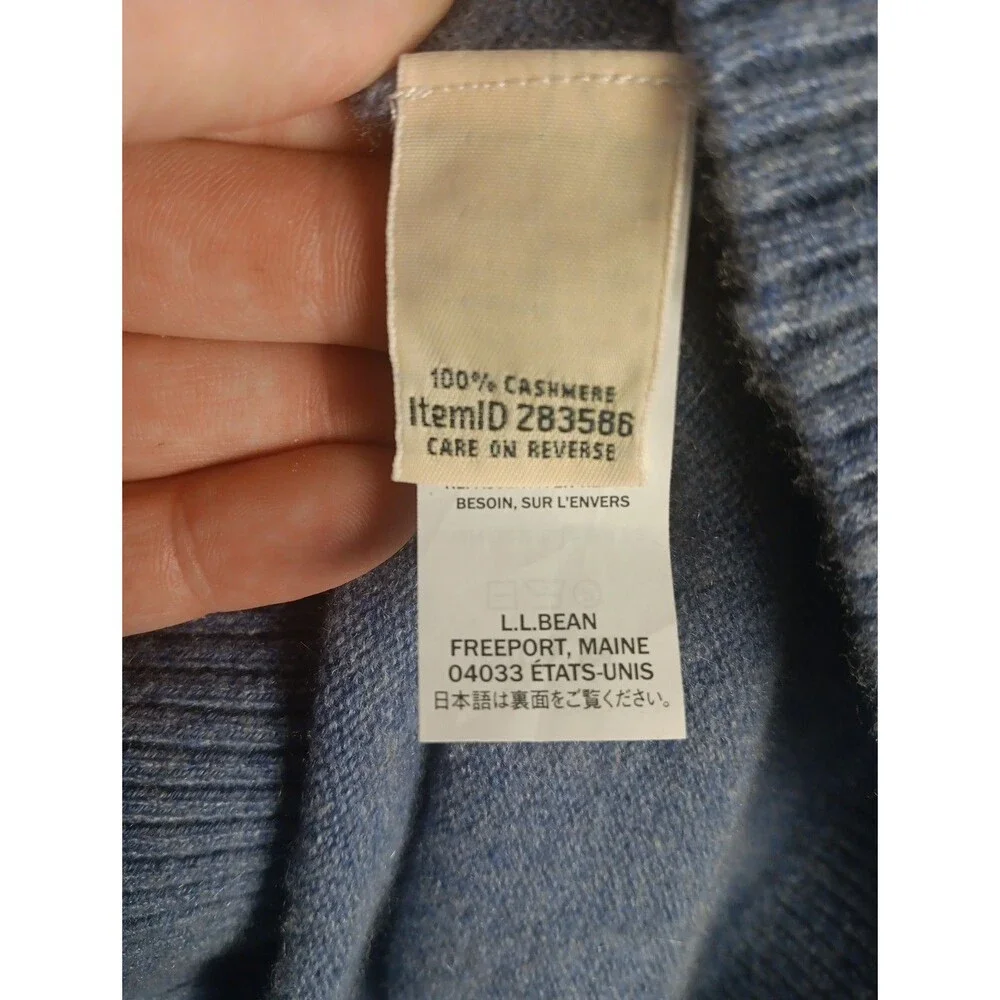 L.L. Bean 100% Cashmere Blue Soft Sweater Mens  Regular Large  - Crew Neck